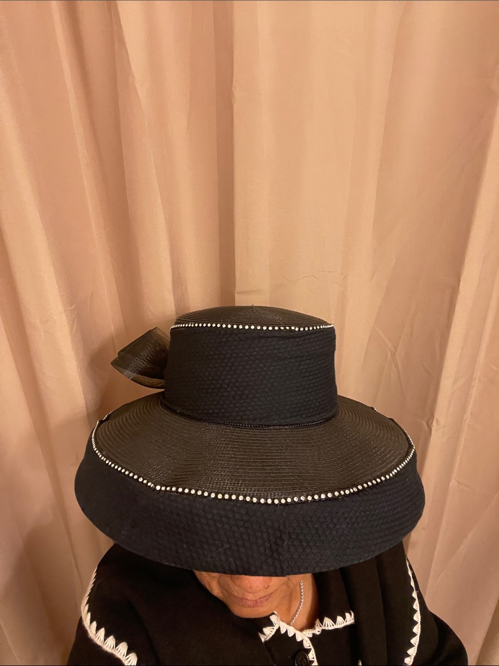 BEAUTIFUL DONNA VINCI Spring/Summer Bowler wide brim Rhinestone Vintage Hat BLK